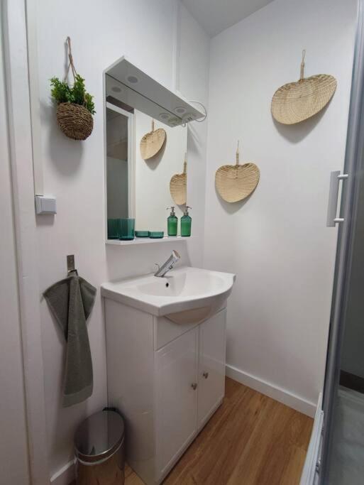 Ferienwohnung Namaste Studio By T&L Denain Exterior foto